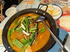 -霄汉牛三鲜湖北砂锅菜(万松园2店)