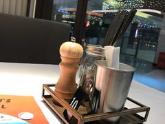 -阿妮叶李(光谷世界城店)