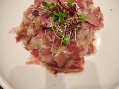 -艳阳天民俗村(公园路店)