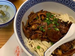 蛤蜊猪肝面-沪西老弄堂面馆(定西路店)