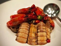 -鲁采LU STYLE(新天地店)