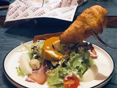 主厨推介沙拉-YUE·6·西式融合餐厅(外滩六号店)