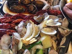 -日进一片海.生腌海鲜火锅.宵夜烧烤(三里屯总店)