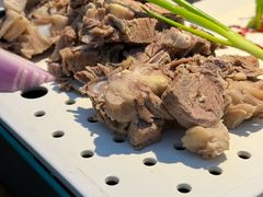 -俭寨大盘鸡·手抓肉·烧烤新疆菜(乌苏路店)