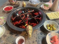 -渝大狮毛肚老火锅(解放碑店)
