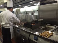 吉朗丽大酒店-吉朗丽咖啡-西安高新希尔顿酒店·咖啡露台西餐厅