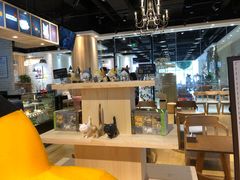 -藏猫猫咖啡主题馆(中央大道店)