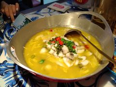 -川流不息·地道川菜·小龙虾(新松江路店)