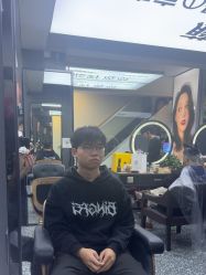 -藤野造型专业烫染接发