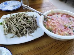 -溢心园香河肉饼总店