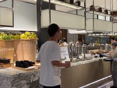 -亚特兰蒂斯-番红花海鲜自助餐厅·鲜活海鲜·小火锅