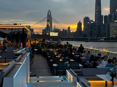 -琶醍壹号•音乐江景餐吧