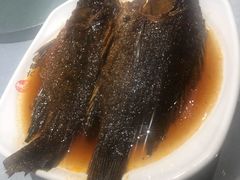 酥鲫鱼-六泰居·尔滨地标·东北菜(松北店)