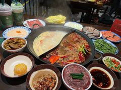 -萍姐火锅·公路夜市(武汉首店)