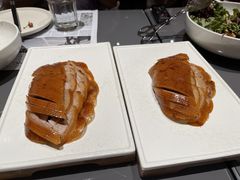 酥不腻烤鸭-小大董·烤鸭(观景餐厅·南京西路店)