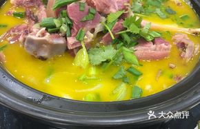 Braised Pig's Trotter Hot Pot