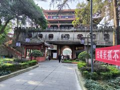 -房湖公园
