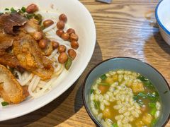 -牛八宝桂林米粉(八里庄店)