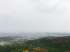 -定都峰