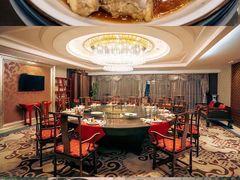 -天明山温泉大酒店