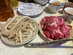 -九尺赵老四鲜鹅肠火锅