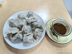 -乡府肉丁水饺(环山路店)