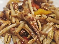 花生芽鱿鱼-香山家宴