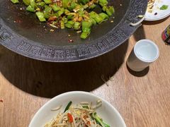 -聚鑫朋酸菜肥肠(文艺路口店)