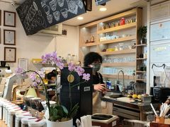 -唐咖精品咖啡(大理古城手冲店)