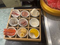-一绪に寿喜烧(虹悦城店)