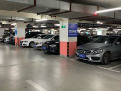 -中山公园-龙之梦停车场