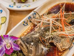 -小海豚•老字号海鲜餐厅(天涯店)