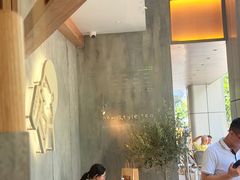 -喜茶(上海打浦桥日月光gelato lab+店)
