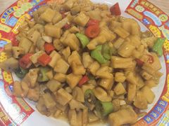 -江城燕子大排档(江汉路步行街店)