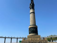 -人民防洪胜利纪念塔