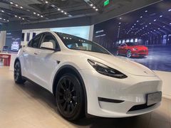 -TESLA 特斯拉(上海太古汇体验店)
