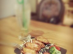 -more than meow吴止猫主题餐厅(承德 中船汇店)