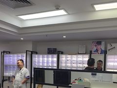 -造寸眼镜·蔡司官方授权店(东门店)