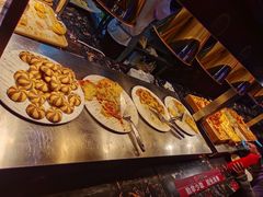 -佰烧海鲜烤肉火锅自助(世茂国际广场店)