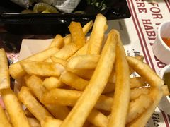 -The Habit Burger Grill 哈比特汉堡(复兴soho店)