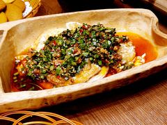 -老滇山寨•云南特色菜•地方菜•民族风情歌舞表演(金碧店)