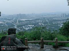 -灵岩山风景区