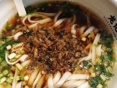 -湘人龙记老长沙米粉(鸟巢店)