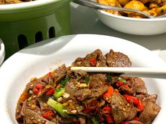 -绿草地·湘菜(7mall店)