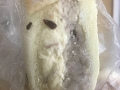 -沁屋面包店(人民东路店)
