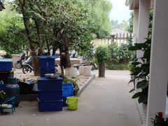 -李东农庄(中南百草园地标店)