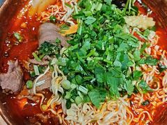 -成都你六姐·牛肉冒菜(上海陆悦汇店)