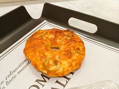 -HOT CRUSH趁热集合·现烤面包(上海环球港店)