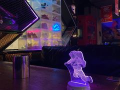 -UP嘻哈酒吧(粉巢店)