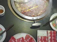 -沸炉重庆老火锅(军事博物馆店)